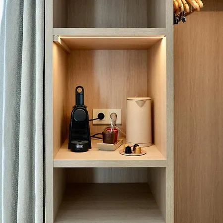 Roc Seven Hotell 3*