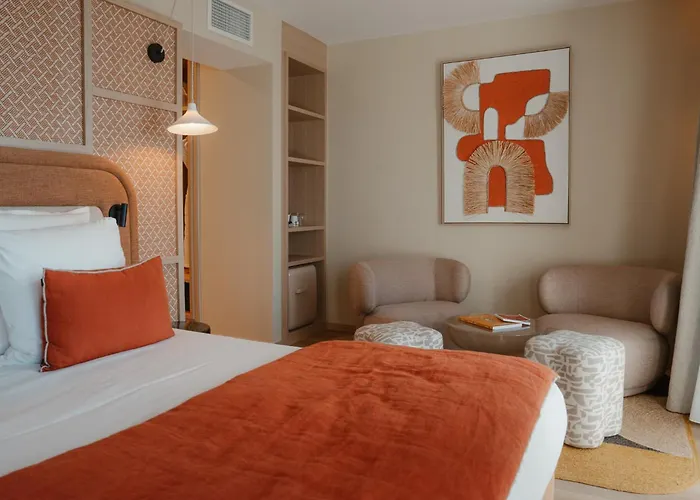 Roc Seven Hotel