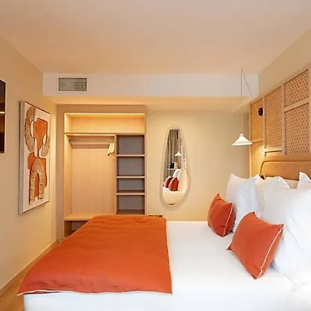 Roc Seven Hotel 4*